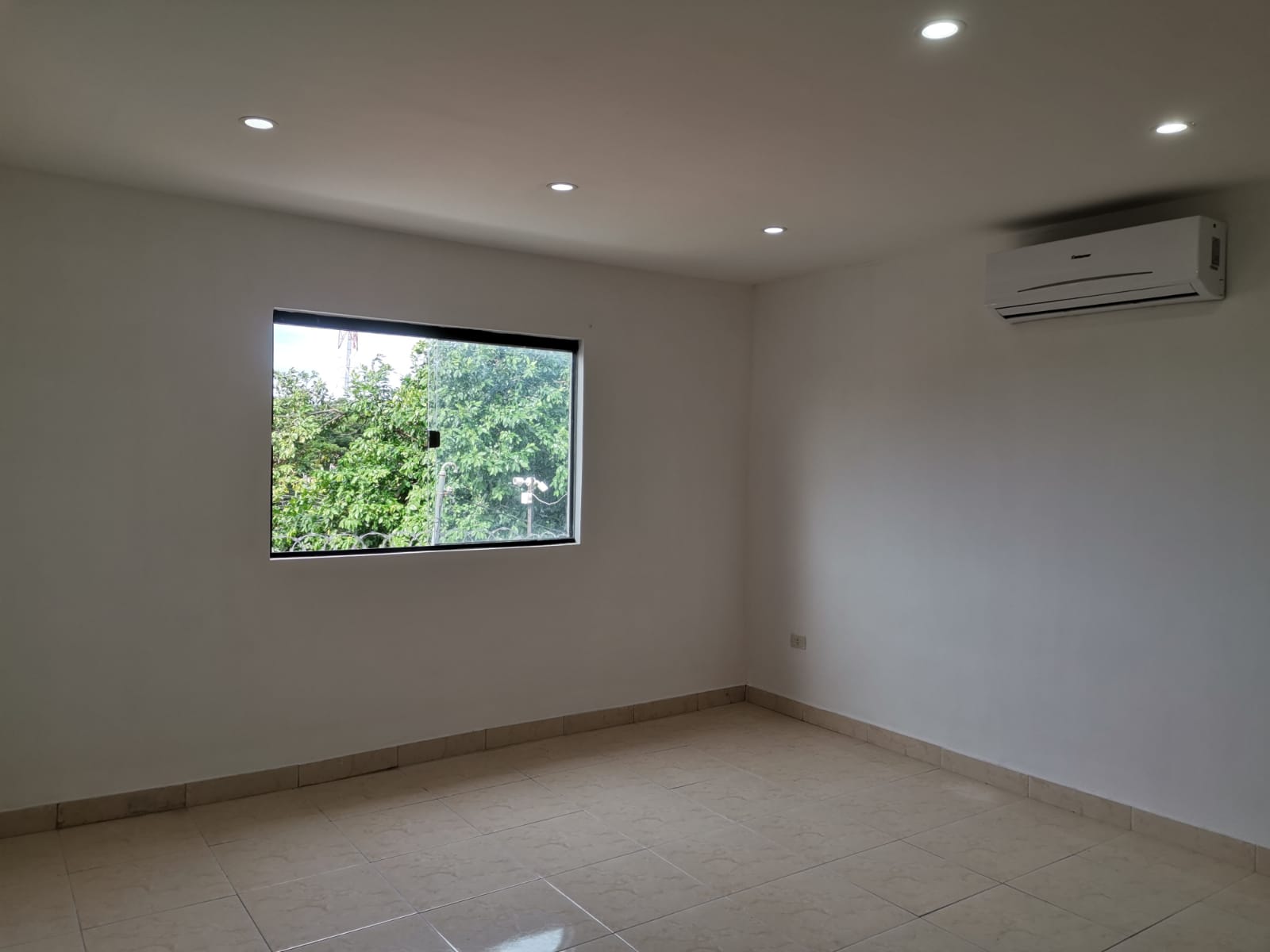 EN VENTA EL DÚPLEX DE TU SUEÑO EN LAMBARÉ LIMITE CON ASUNCIÓN!! - 8
